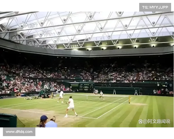 网球联赛 2024年国际网球锦标赛隆重开幕世界各地的顶级选手齐聚一堂在绿茵场上展开激烈角逐为网球运动的至高荣耀而战