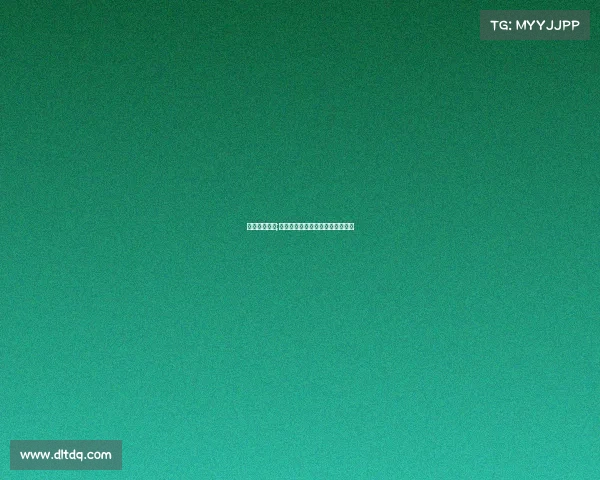 电竞风格衣服;《电竞风范：机能战袍潮燃登场》